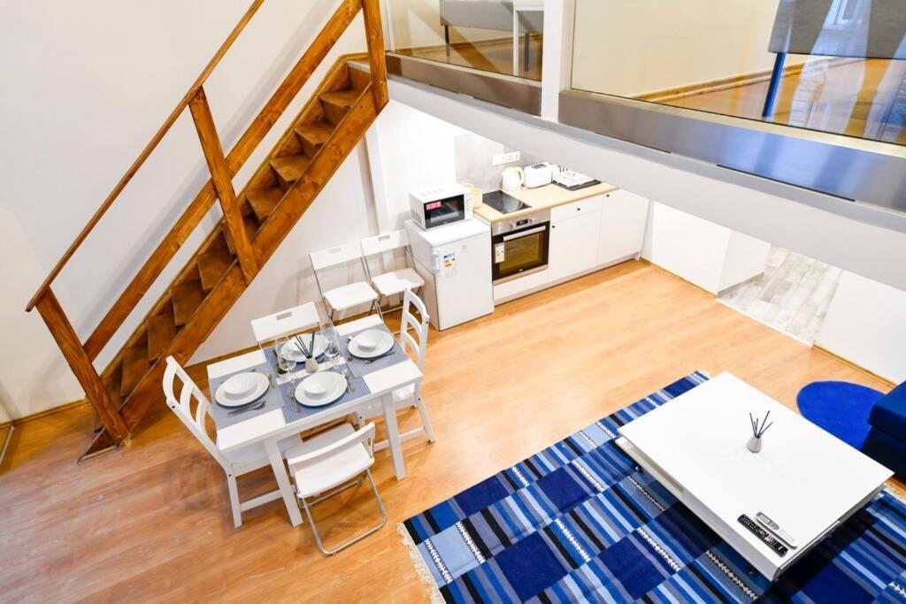 Cosy Two Bedroom Flat In Rottenbiller Str,Sky Budapesta Exterior foto